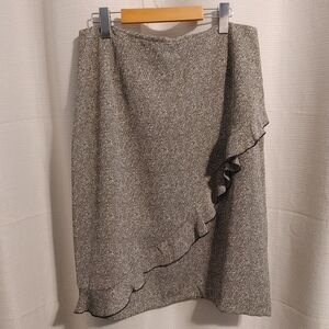 (3/$20) Lindor Women's Asymmetrical Skirt with Ruffle, Gray and Black Size 16